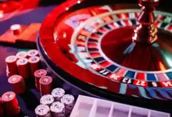 Tampilan M-World Championship di platform nos 4d dengan pilihan pertandingan sepak bola dan kasino langsung